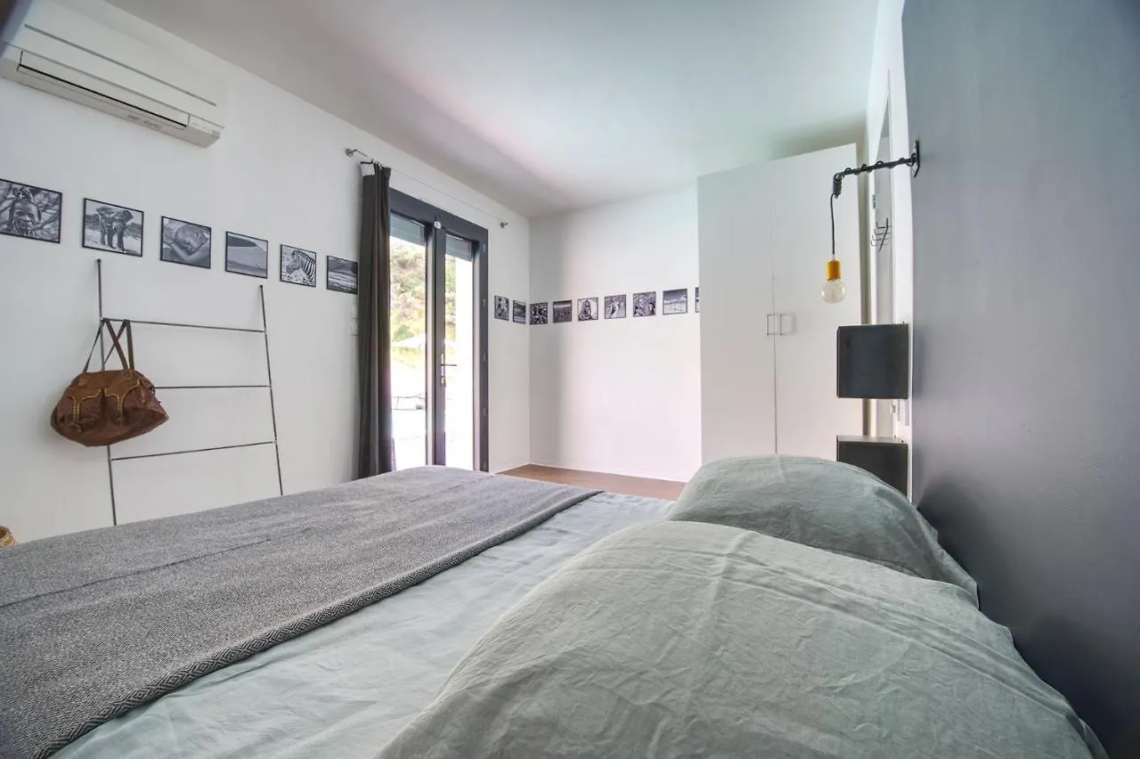 Arty Provence, Piscine Chauffee Bed & Breakfast Saint-Etienne-du-Gres