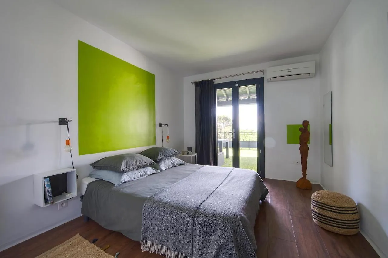 Bed and Breakfast Arty Provence, Piscine Chauffee Сент-Этьен-дю-Грес Отель типа 